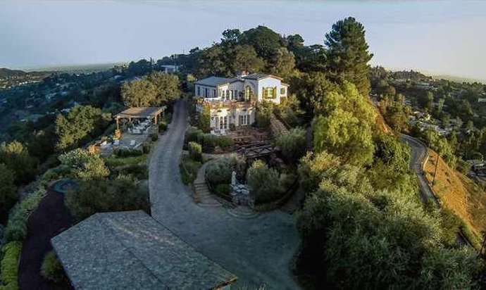 Actress Eva Longoria snapped up Tom Cruise's Hollywood Hills estate earlier this year. via Redfin